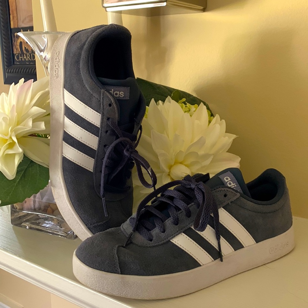 Adidas womenswear vintage blue ortholite float sneakers size 6.5M